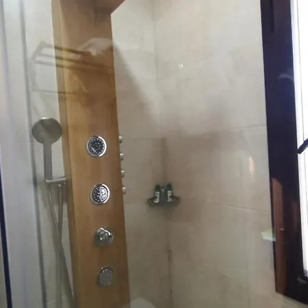 Loft'n With Parking And Views דירה *