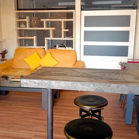 Loft'n With Parking And Views