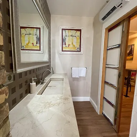 Loft'n With Parking And Views * Ronda