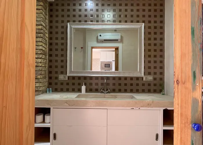 公寓 Loft'n With Parking And Views